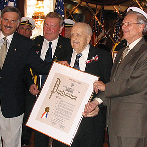 Uhonorowanie Vincentego Brunharda Sr. 70 lat Ligi Morskiej
