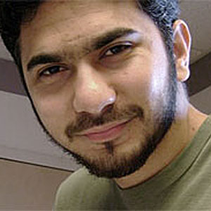 Pakistani-American arrested in NY bomb plot