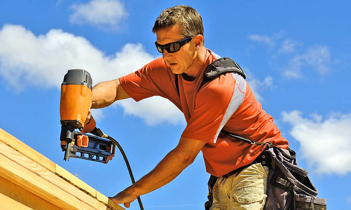 Polski kontraktor na remont, przeciekający dach i zalaną piwnicę w NJ. European Quality Plumbing & Home 