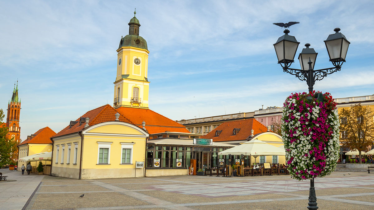Architecture of the Kosciusko Main Square with Town Hall in Bialystok, Poland. Bialystok is the largest city in northeastern Poland. Foto: Patryk Kosmider