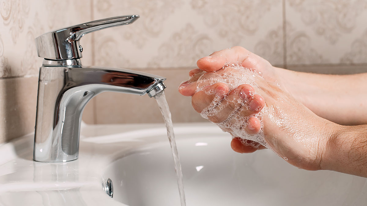 Kiedy i jak myć ręce, w celu ochrony przed zakażeniem