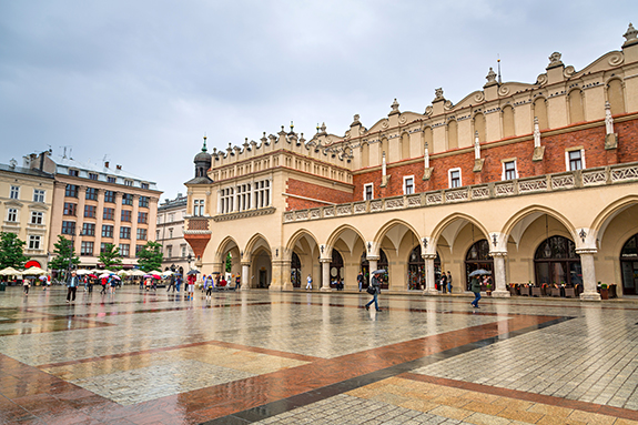 „Belweder na kółkach” wjechał bez zezwolenia na krakowski Rynek Główny