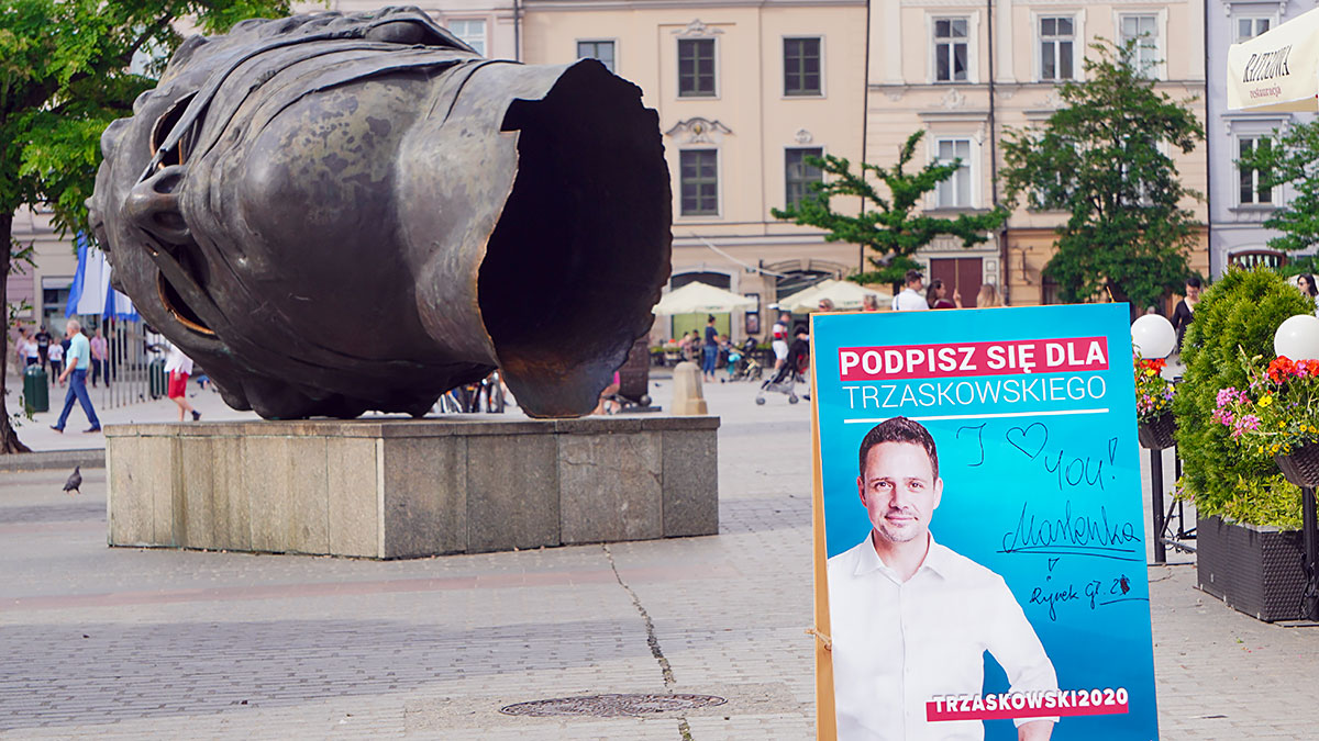 Nie tylko polska kampanijna nienawiść, chamstwo i wulgarność 