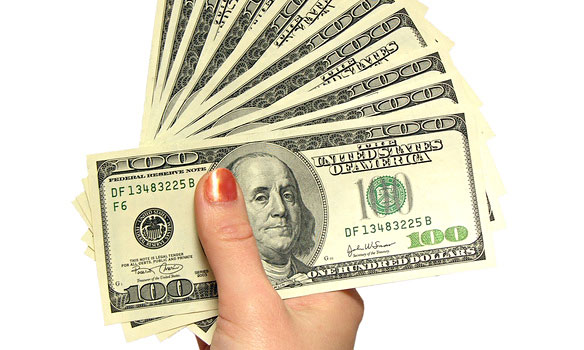 W  U.S. Money Express przekaz pieniężny można zlecić telefonicznie i opłacić go kartą 