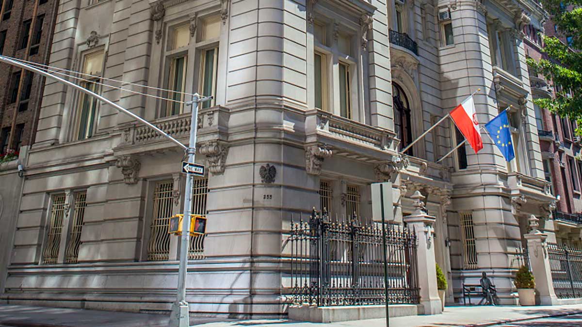 Wizyta w Konsulacie RP w Nowym Jorku? Sprawdź na jaką wizytę nie możesz się umówić