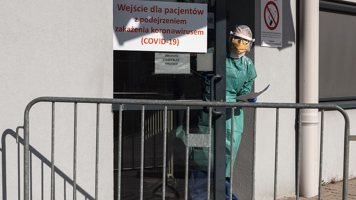 W Polsce nastąpił znaczący wzrost zakażeń COVID-19