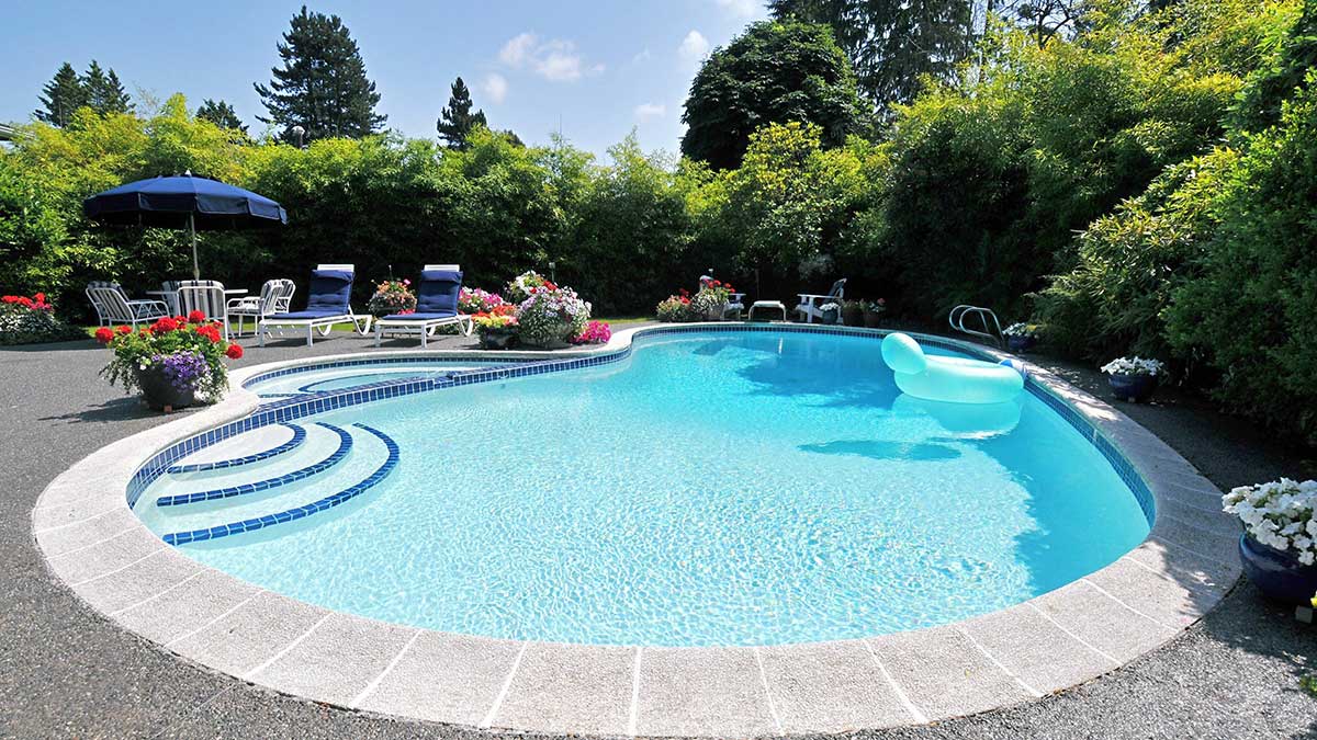 Serwis basenowy w NJ i NY. Polska firma przygotowuje baseny na zimę. Lester Pools, Inc.