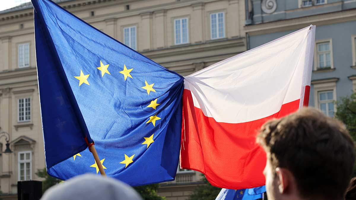 Konflikt Polski z Unią Europejską. Ważne, ważniejsze i… ustawa