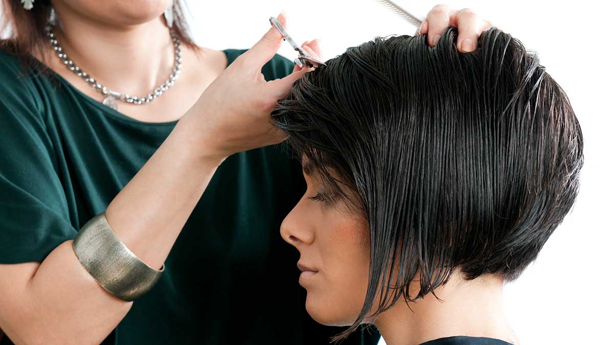 Polski salon fryzjerski w NJ oferuje: strzyżenie, koloryzację, makijaż, fryzury na każdą okazję