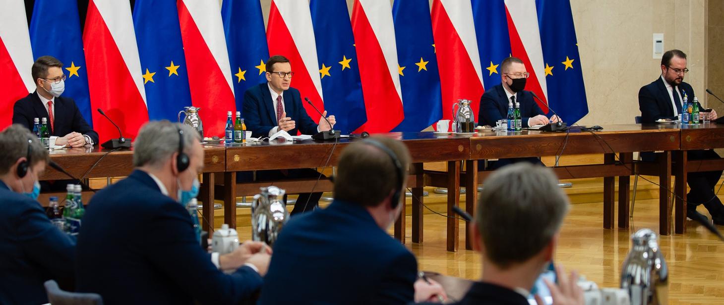 Premier Morawiecki: Pospolite ruszenie dla Ukrainy