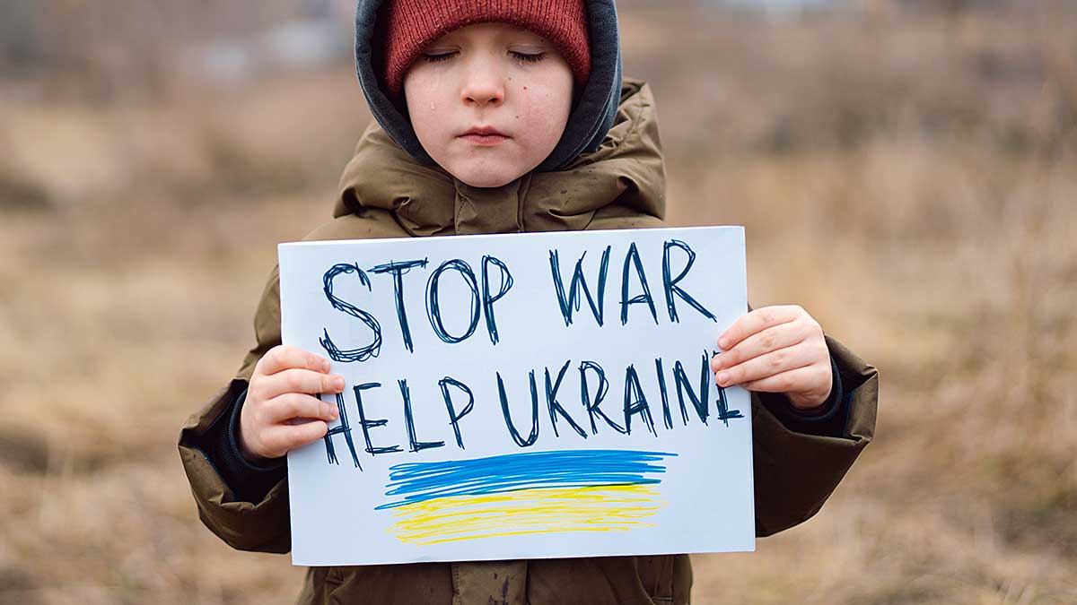 Pomoc Ukrainie: wyślij paczkę przez Amazon.PL, lub złóż donację