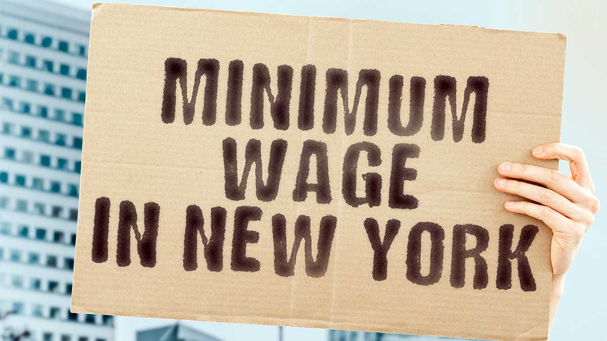 Płaca minimalna w stanie Nowy Jork w 2022 roku