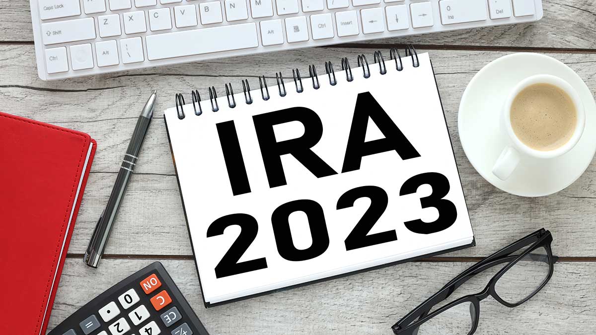 Podatki w 2023 roku. Dlaczego warto wpłacać na konta IRA, amerykańską emeryturę