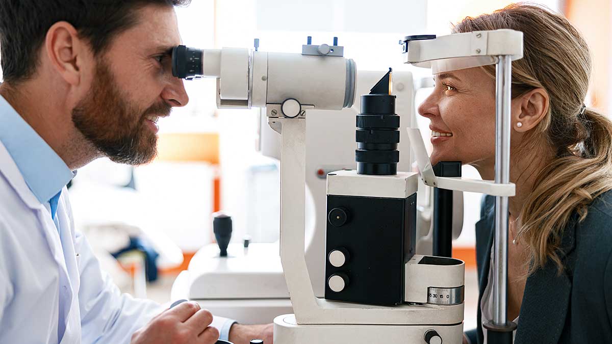 Gabinet okulistyczny na Brooklynie Paskowski & Weitz Optometrists, PC. Okuliści w Nowym Jorku akceptują Medicare i Medicaid