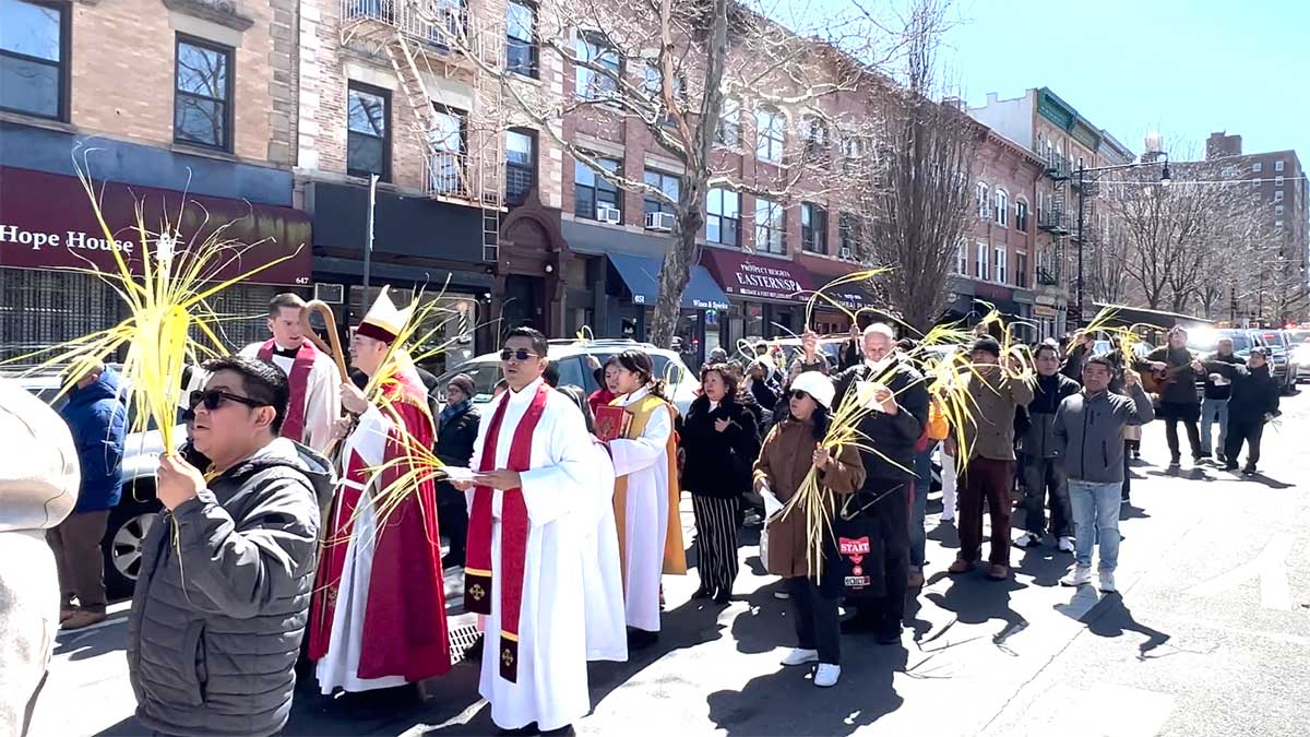 Bishop Brennan Leads Palm Sunday Processions in Brooklyn