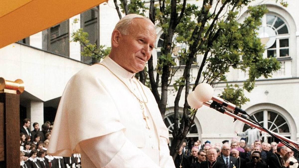 Jan Paweł II o męczennikach II wojny światowej: Nieznani żołnierze wielkiej sprawy Bożej