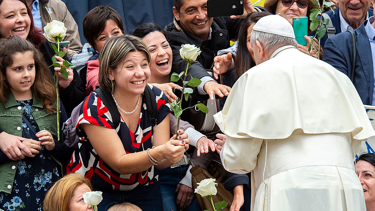 Papież: "Nie słuchaliśmy głosu kobiet w Kościele w wystarczającym stopniu"