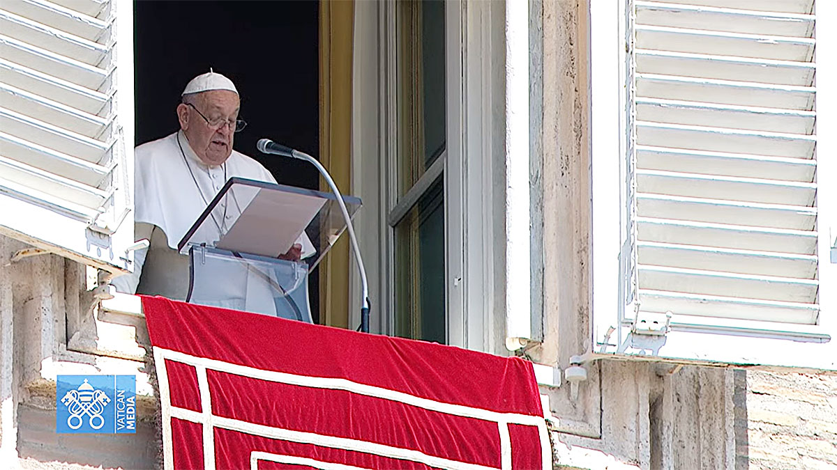 Papież Franciszek: prawdziwa wiara i modlitwa otwierają umysł i serce